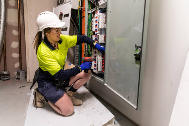 Best Affordable Emergency Electrician  in Leeds, AL